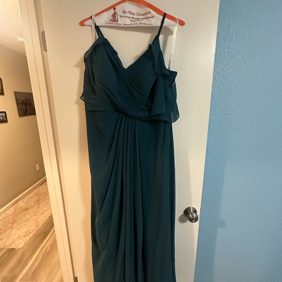 Azazie Dakota bridesmaid dress - Picture 4 of 5